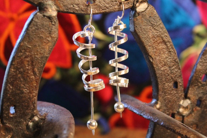 No Mas! 925 Solid Silver Earrings