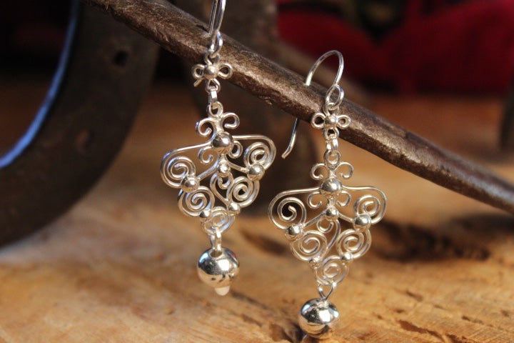 No Mas! 925 Solid Silver Earrings