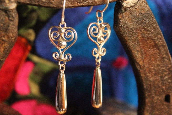 No Mas! 925 Solid Silver Earrings
