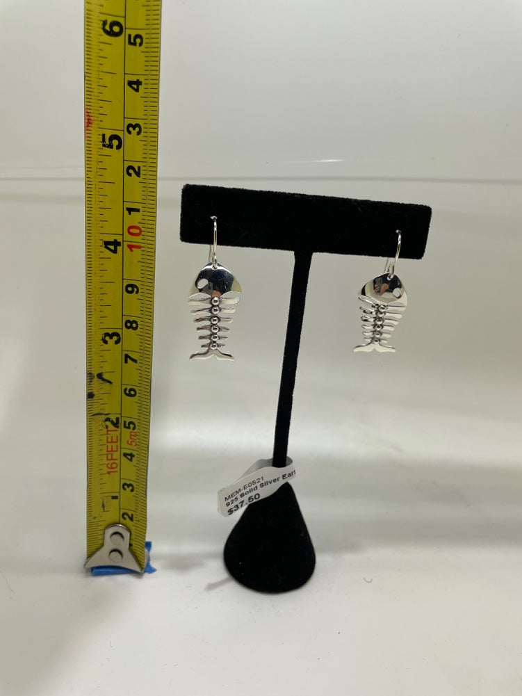 No Mas! 925 Solid Silver Earrings